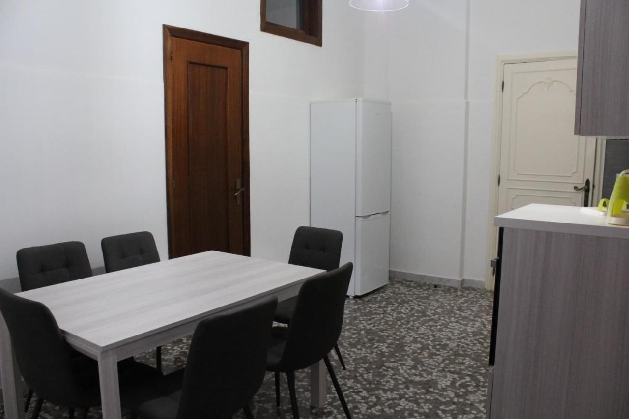 Apartment Little บารี ภายนอก รูปภาพ